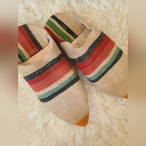 NWT Upcycled Moroccan Rug Slippers Size L [Womens 8.5-9.5]